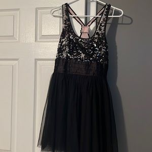 Forever 21 size small